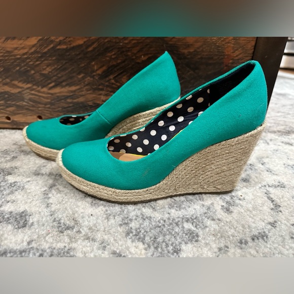 Green Wedges - Picture 3 of 5